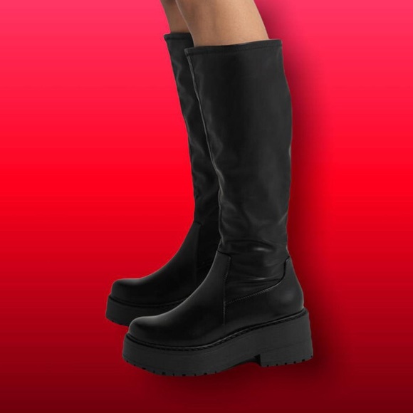 “Kelly” 90’s platform Knee High Boots - Picture 4 of 4